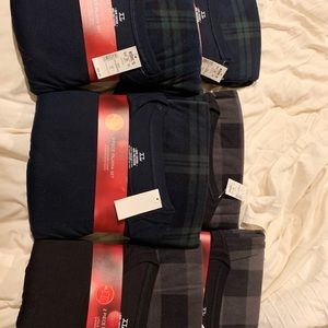 Brand new men’s XL fleece lounge sets